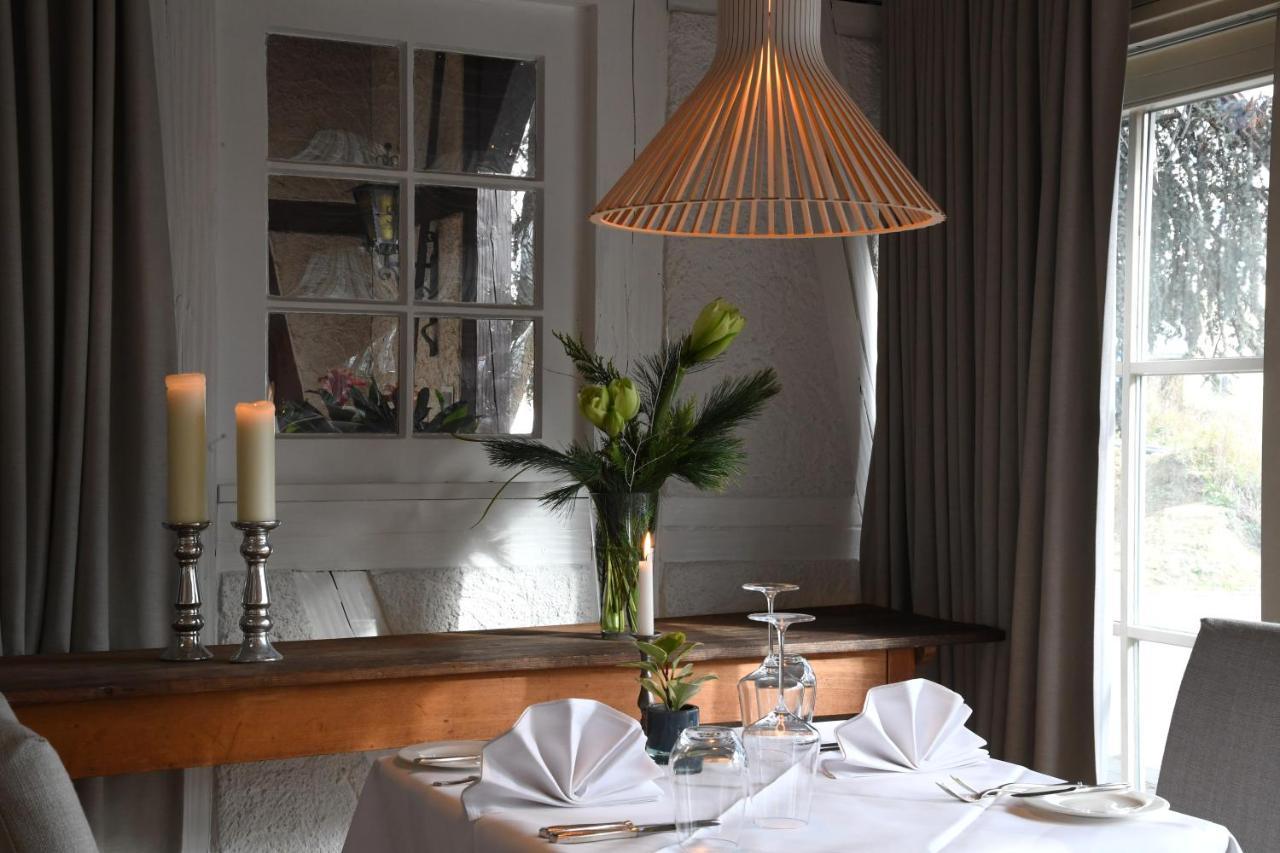 Romantik Hotel Johanniter-Kreuz Юберлинген Екстериор снимка