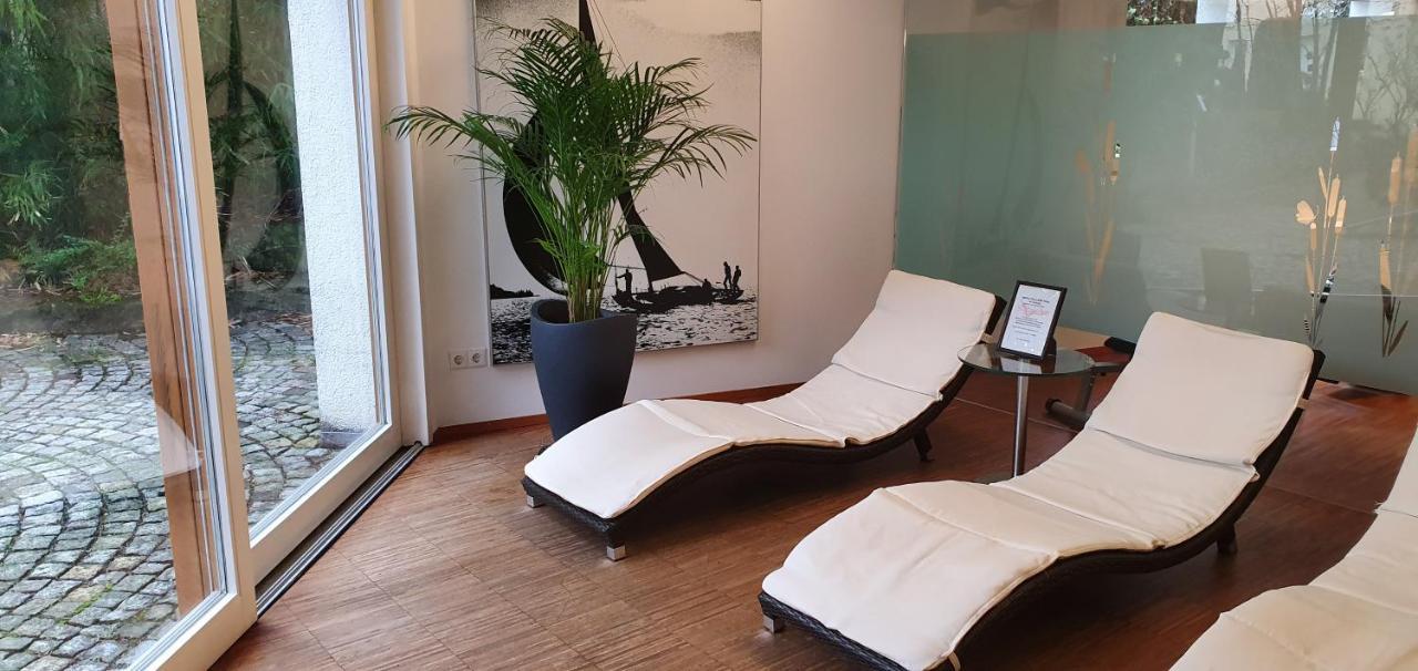 Romantik Hotel Johanniter-Kreuz Юберлинген Екстериор снимка